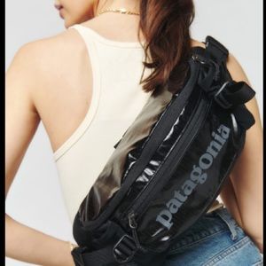 Patagonia Black Hole Waist Pack- Black